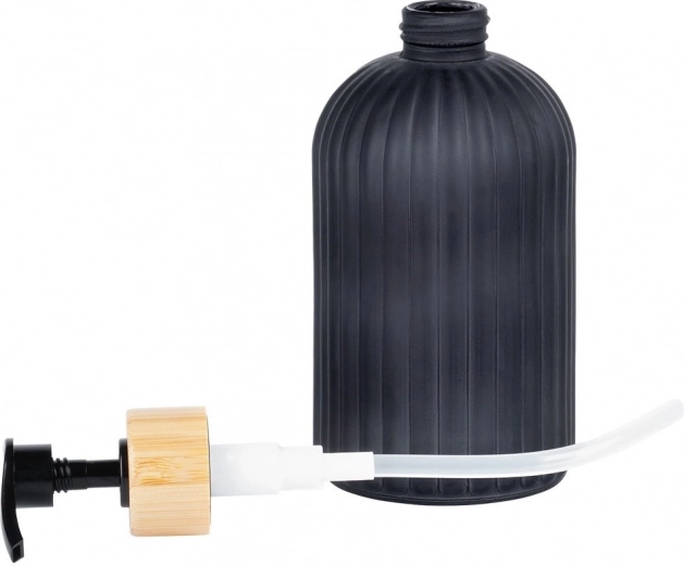 Praktická uzamykatelná pumpička