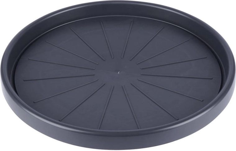 Stabilní konstrukce se zvýšeným okrajem