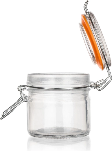 Široké hrdlo pro snadné plnění