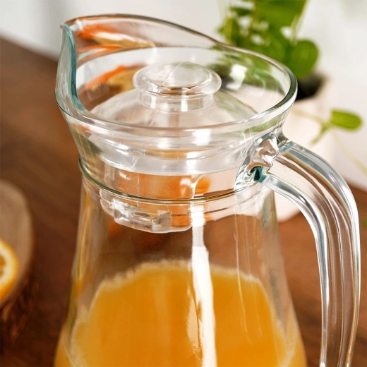 Víčko chrání nápoj