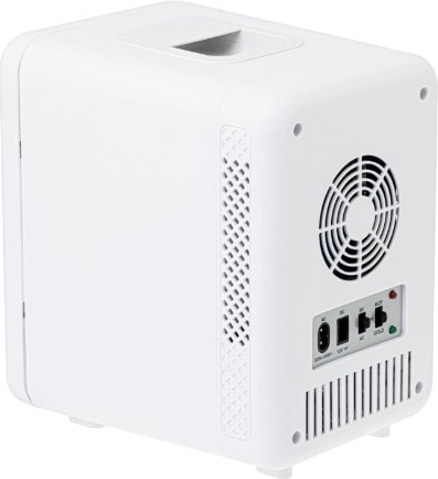 Napájení do sítě i do auta