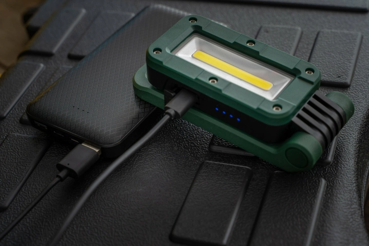Dlouhá výdrž a nabíjení přes USB‑C