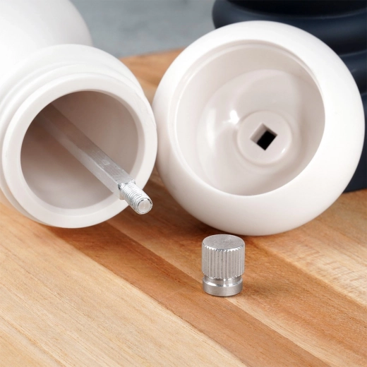 Snadné plnění a čištění