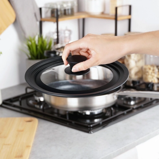 Odolné tvrzené sklo a snadná údržba