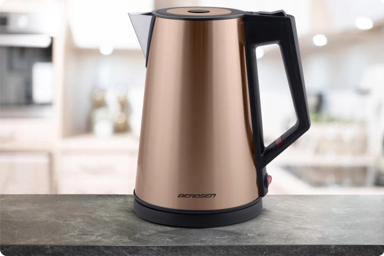 360° bezšňůrová základna a ergonomie