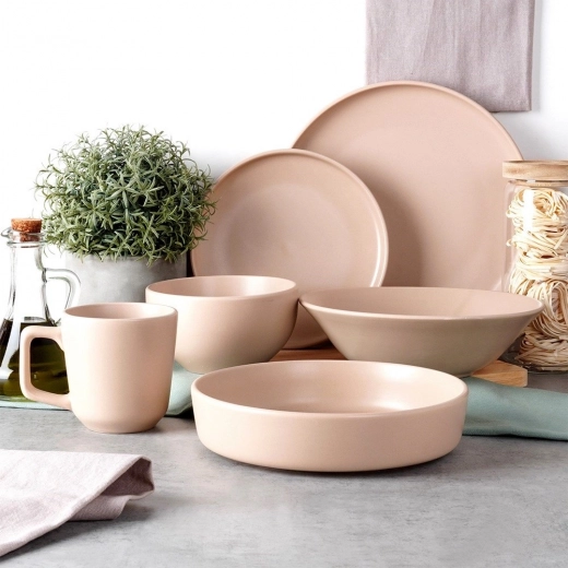 Styl, který ladí s každým stolem