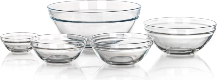 Stohovatelný tvar šetří místo