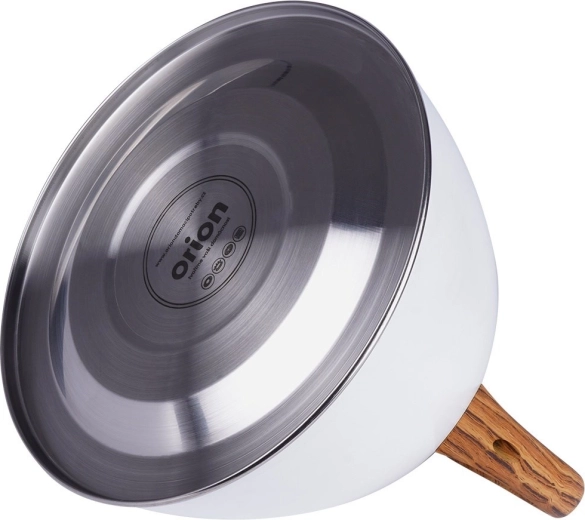 Vhodná na indukci i ostatní sporáky