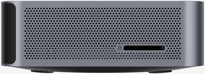 Integrovaná čtečka karet a promyšlené chlazení