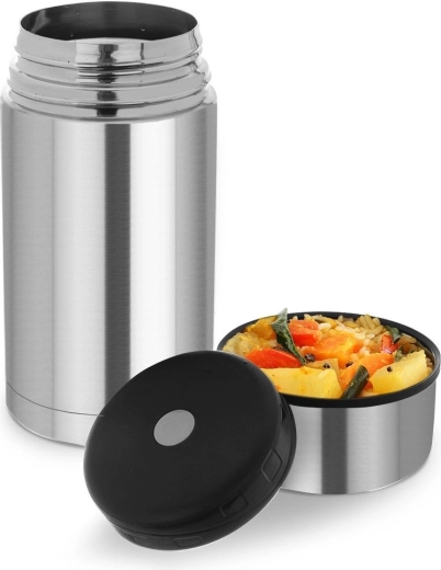 Víčko slouží jako miska