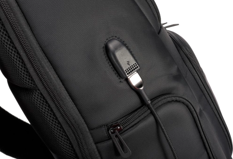 Nabíjení na cestách díky integrovanému USB portu