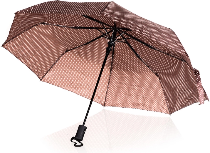 Stylový design s puntíky