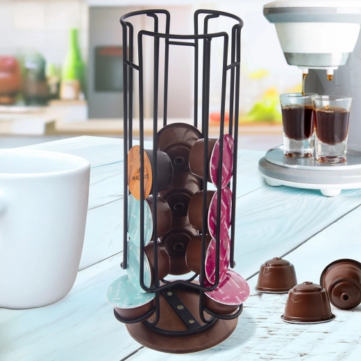 Přehledná kapacita pro 18 kapslí