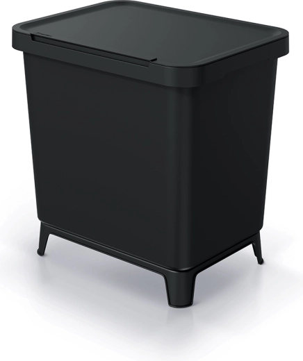 Stabilní konstrukce s praktickými nožičkami