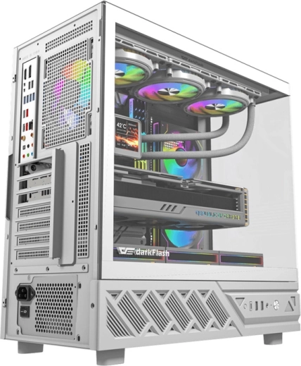 270° panoramatický výhled přes tvrzené sklo