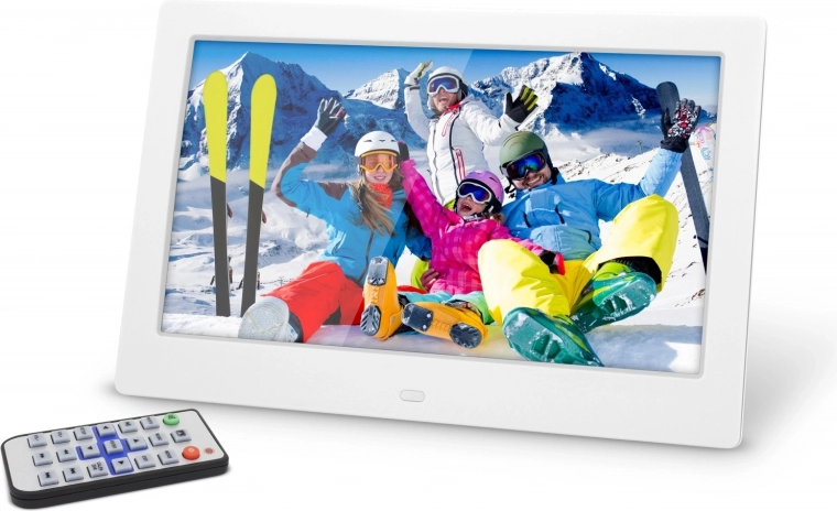 Jasný 10,1" IPS displej s širokými úhly