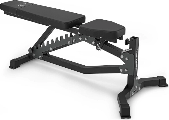 Pohodlné polstrování a bezpečné jištění