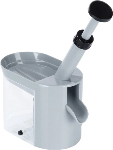 Odolné nerezové ostří a snadná údržba