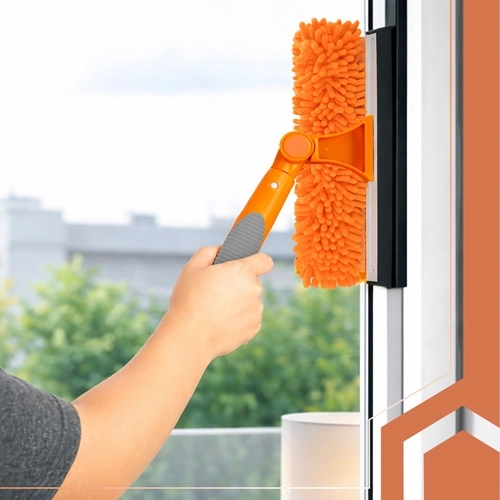 Otáčení hlavice 180° pro snadné čištění rohů a hran