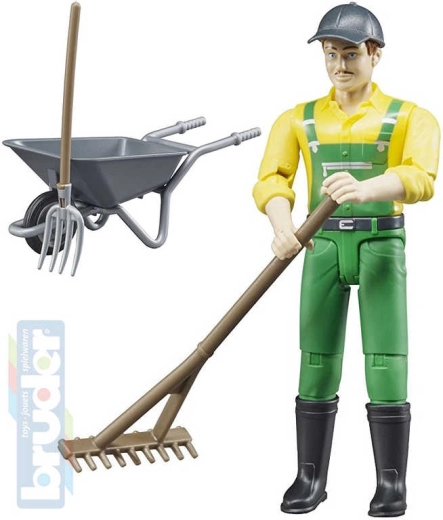 BRUDER figurka zemědělce s kolečkem a nářadím