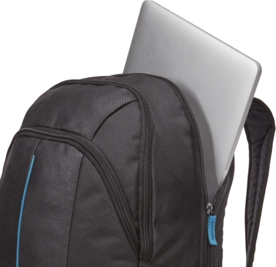Polstrovaný oddíl pro notebook až 17,3"