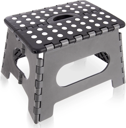 Skládací protiskluzová stolička 32 × 25 × 22 cm, nosnost 150 kg