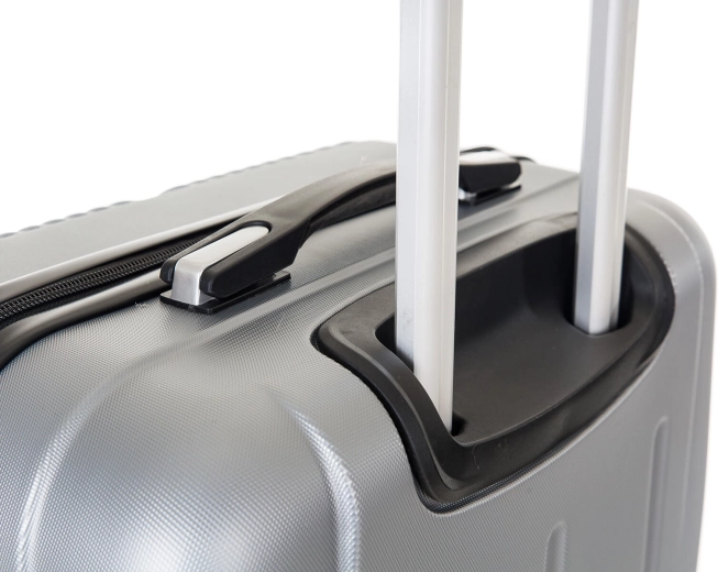 Teleskopická rukojeť a vícero madel