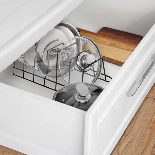 Univerzální do skříňky, zásuvky i na desku