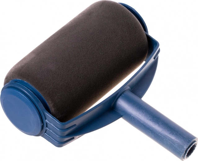 Pohodlný dosah a rovnoměrný nátěr