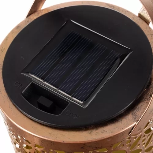 Solární nabíjení a automatické spínání