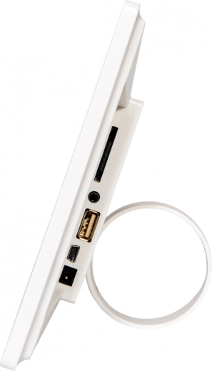 Široké možnosti připojení a přehrávání