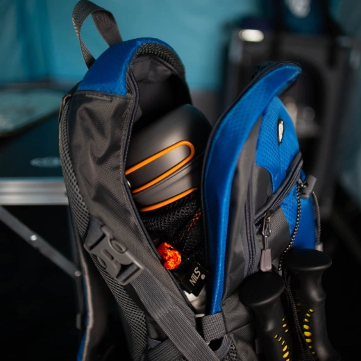 Bezpečný skládací příbor s pojistkou