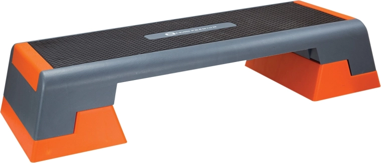 Protiskluzový povrch a široká plocha