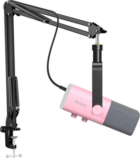 USB i XLR připojení a výrazný design