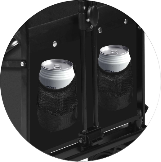 Praktické kapsy na nápoje