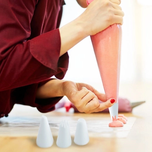 Vyměnitelné nástavce pro různé dekory