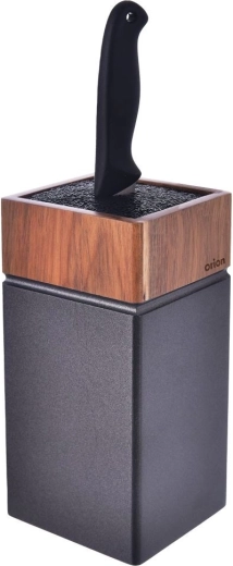 Stabilní a stylový doplněk kuchyně