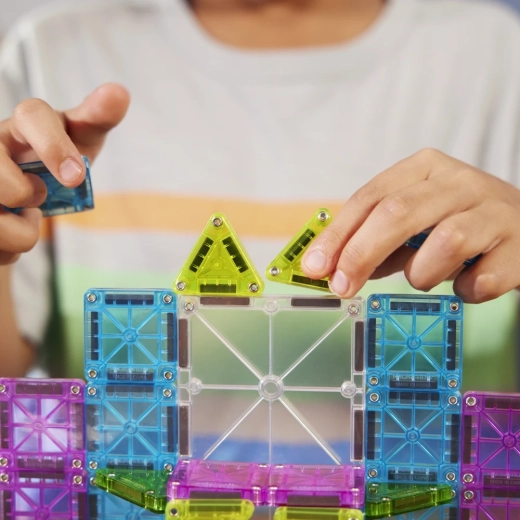 Bezpečné a kompatibilní s celým světem MAGNA-TILES