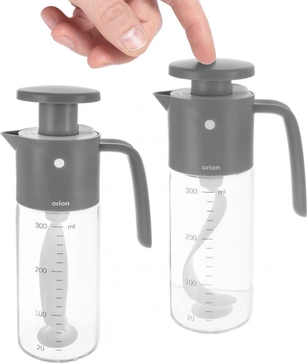 Ergonomický úchop a přesné nalévání