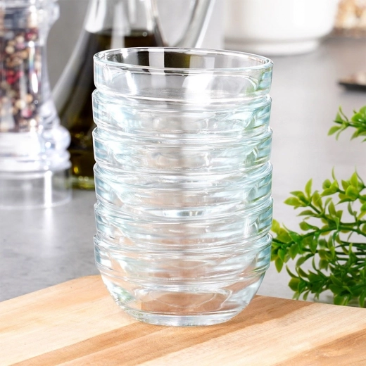 Stohovatelný tvar šetří místo