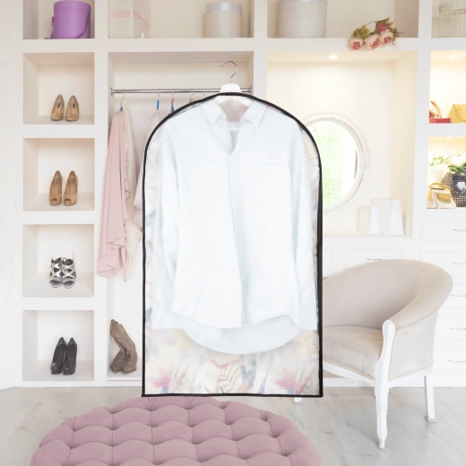 Plnohodnotná ochrana na ramínku i na cestách