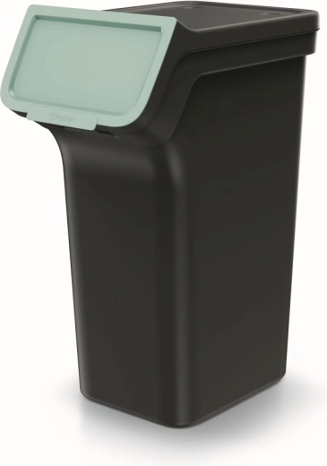 Stohovatelný a úsporný design