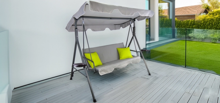 Nastavitelná stříška pro stín na míru