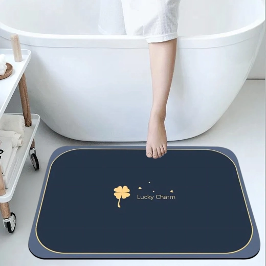 Pevné uchycení u zpětného zrcátka