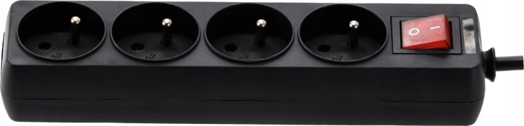 Čtyři zásuvky Schuko