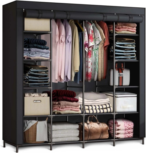 Voděodolný potah a čtyři zipy