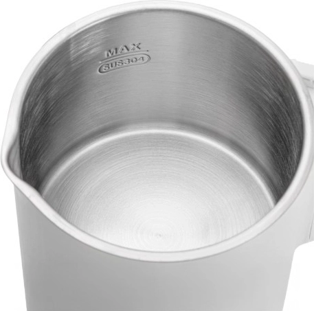 Dvojitá stěna pro bezpečí a izolaci