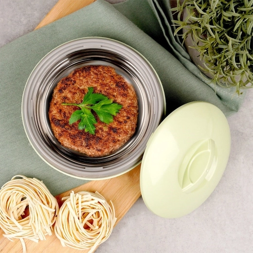 Teplé obědy i studené dezerty