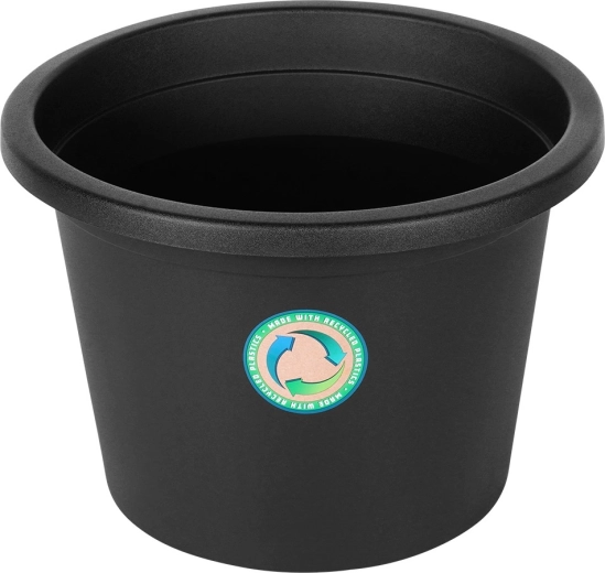 Udržitelný výběr z recyklovaných materiálů