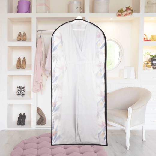 Rychlý přístup díky bočnímu zipu